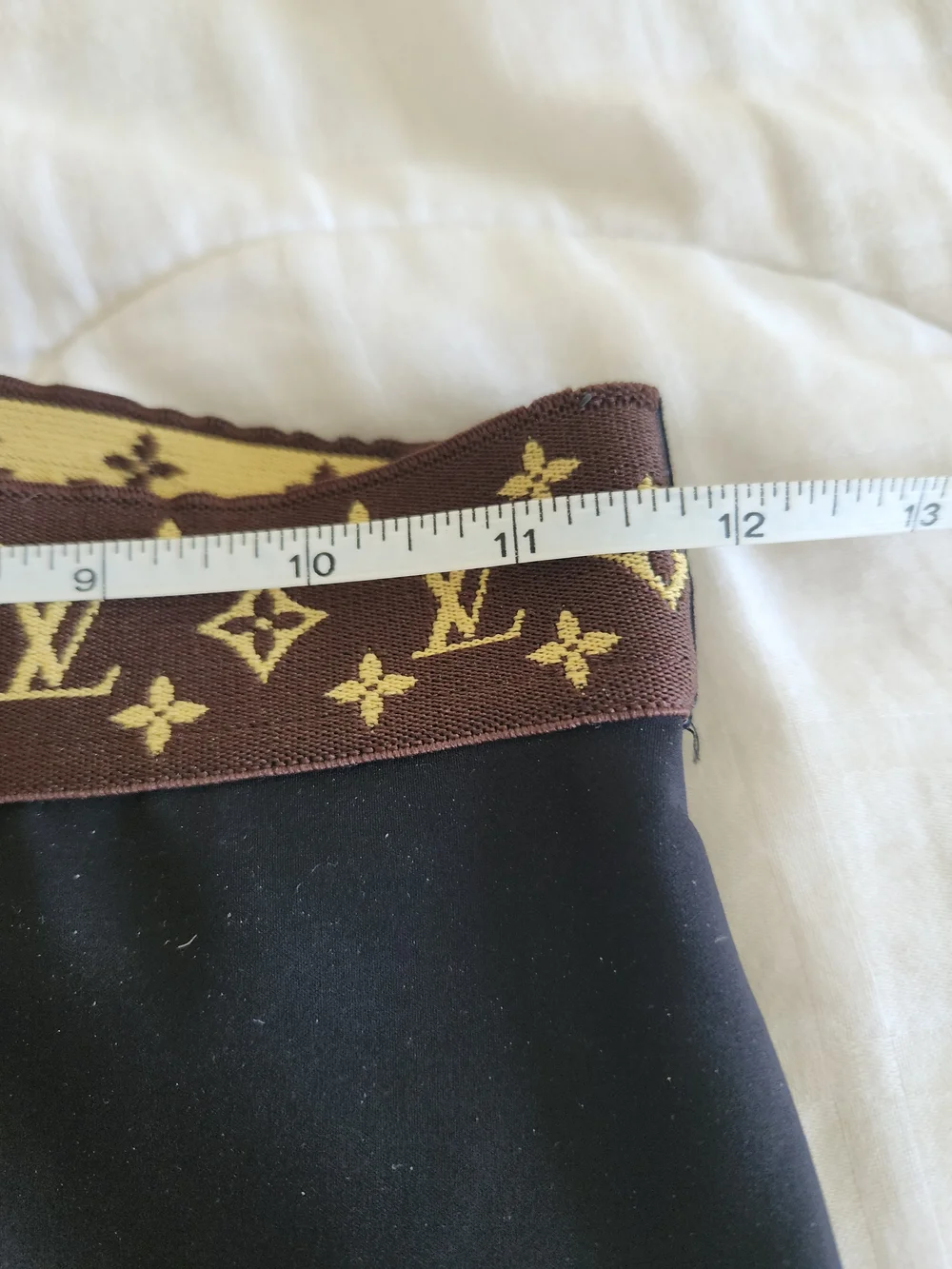 Louis VUITTON black Ski Leggings Pockets Designer Chic Fashion Skinny Sweaty Wic